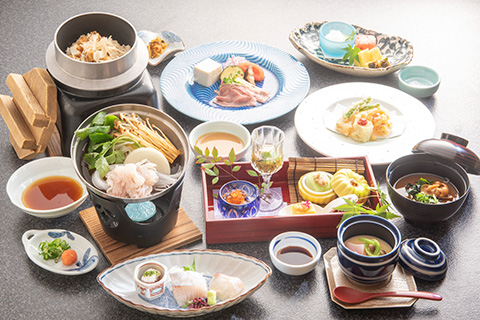 やまぶき会席 6,820円～（1名様・税サ込）